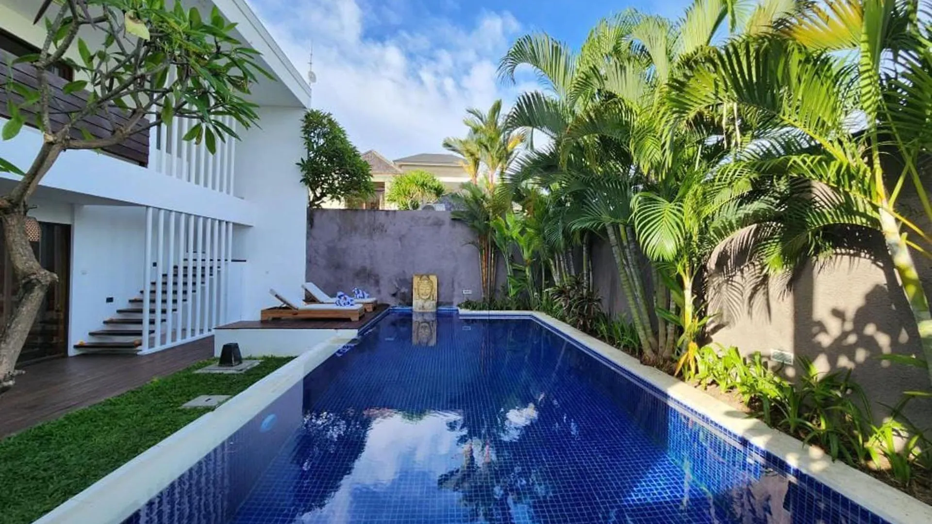 Villa Abigail Seminyak By Nagisa Bali contacts